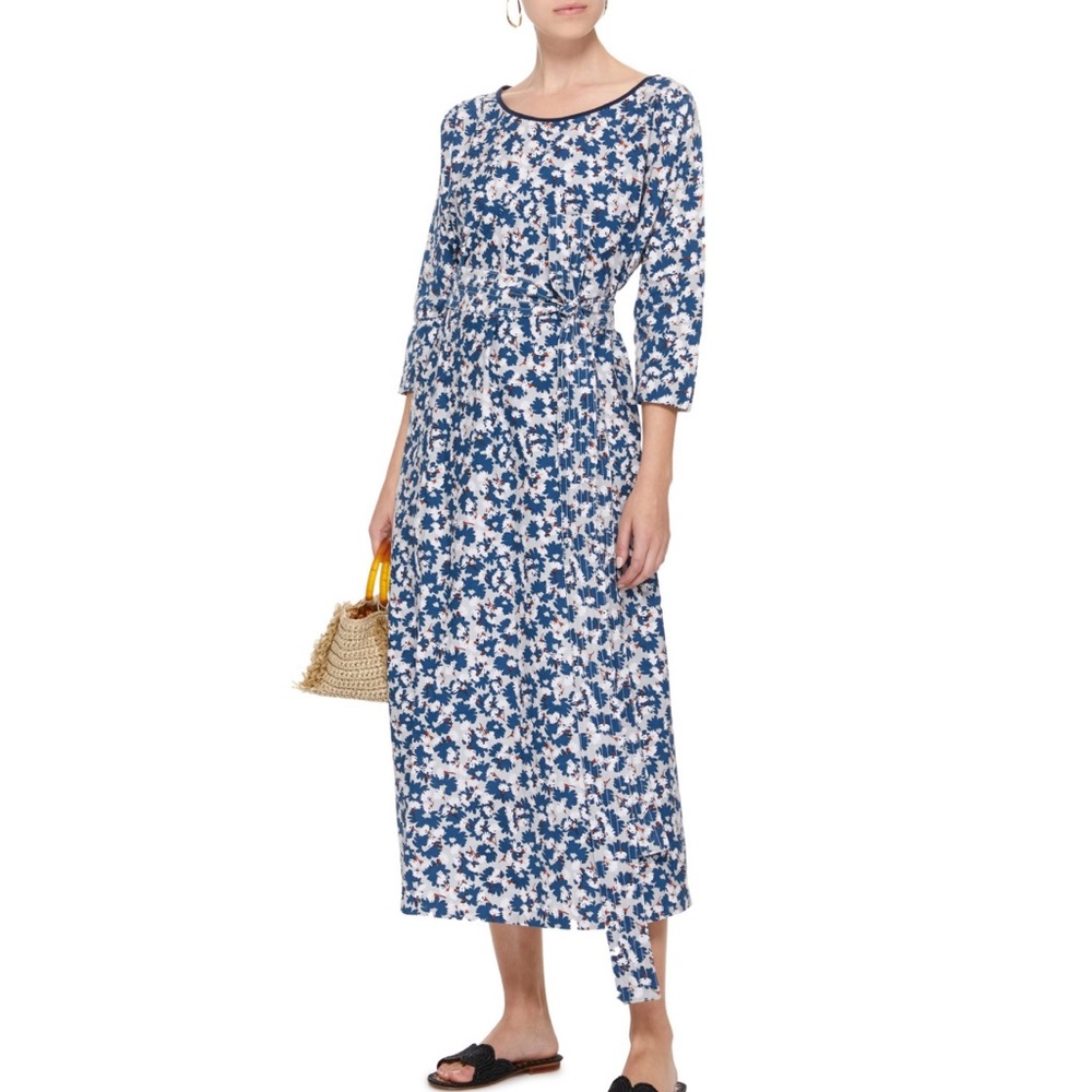 NWT - Yvonne S belted floral dress